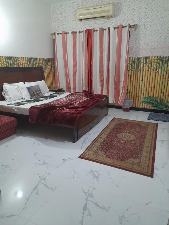 New City Lodges Guesthouse 이슬라마바드 객실 사진