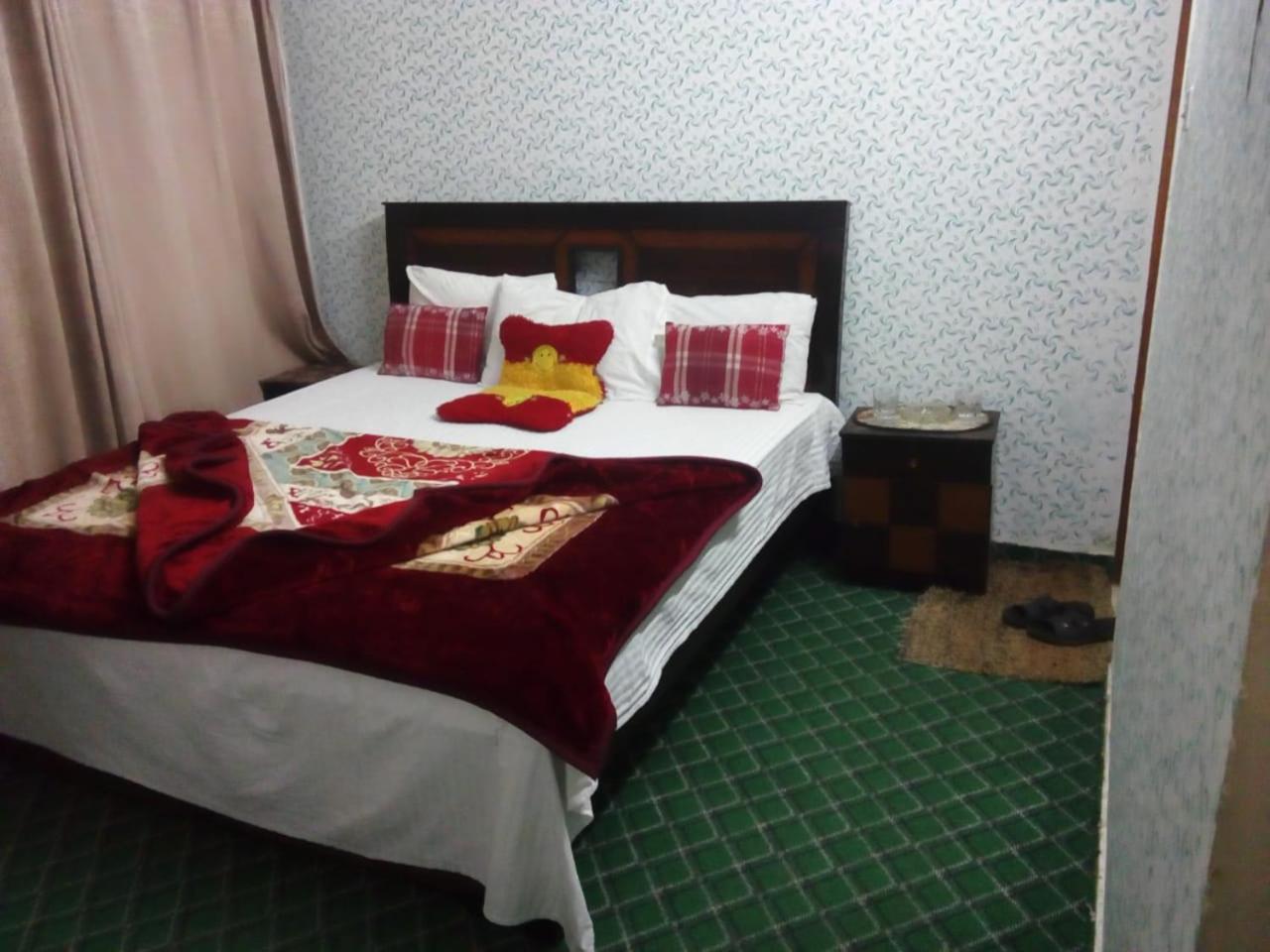 New City Lodges Guesthouse 이슬라마바드 객실 사진