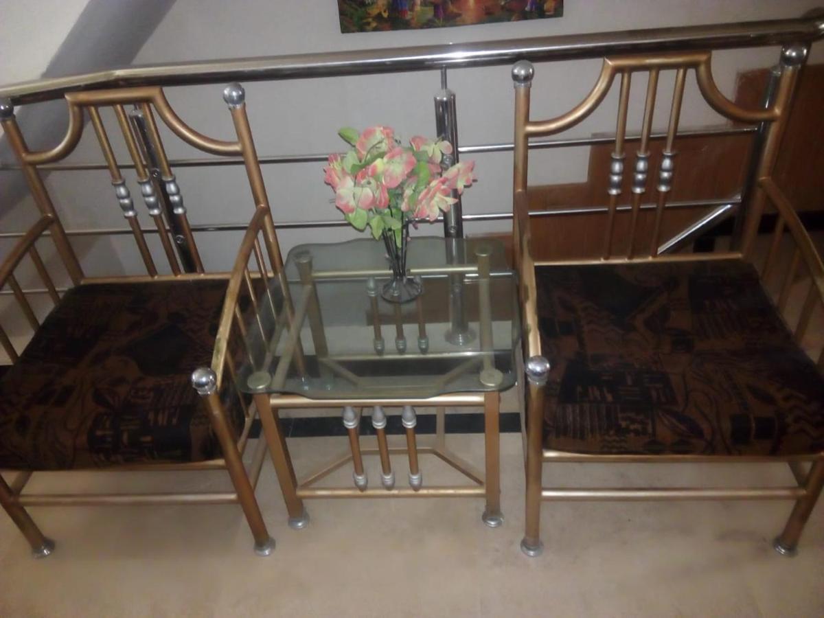 New City Lodges Guesthouse 이슬라마바드 외부 사진